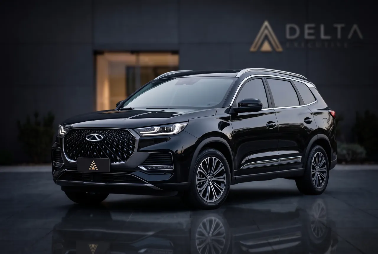 CAOA Chery Tiggo 8 preto, o SUV executivo da Delta Executive, com barras de teto e grade em losangos